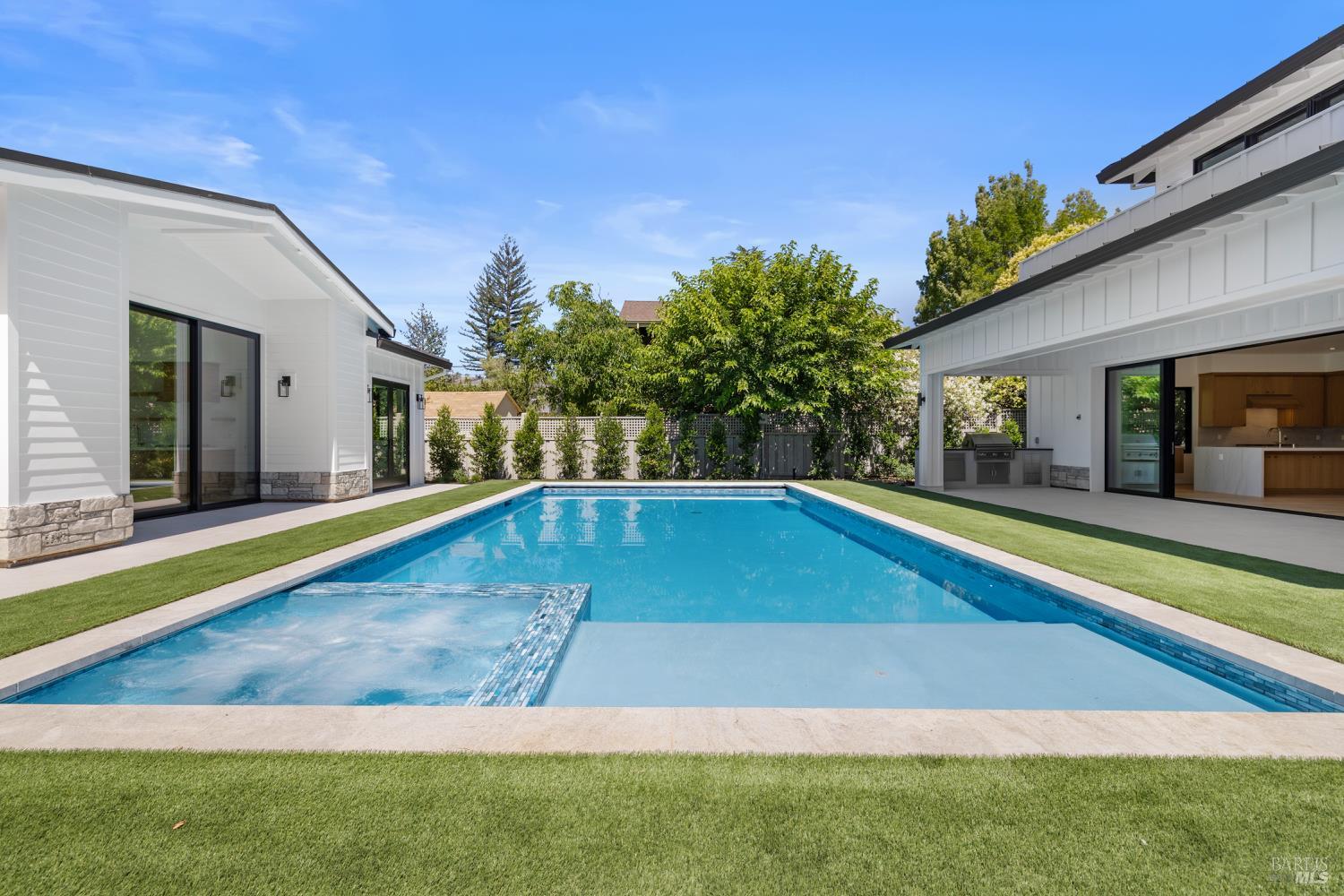 Detail Gallery Image 25 of 36 For 1547 Allyn Ave, Saint Helena,  CA 94574 - 5 Beds | 5 Baths