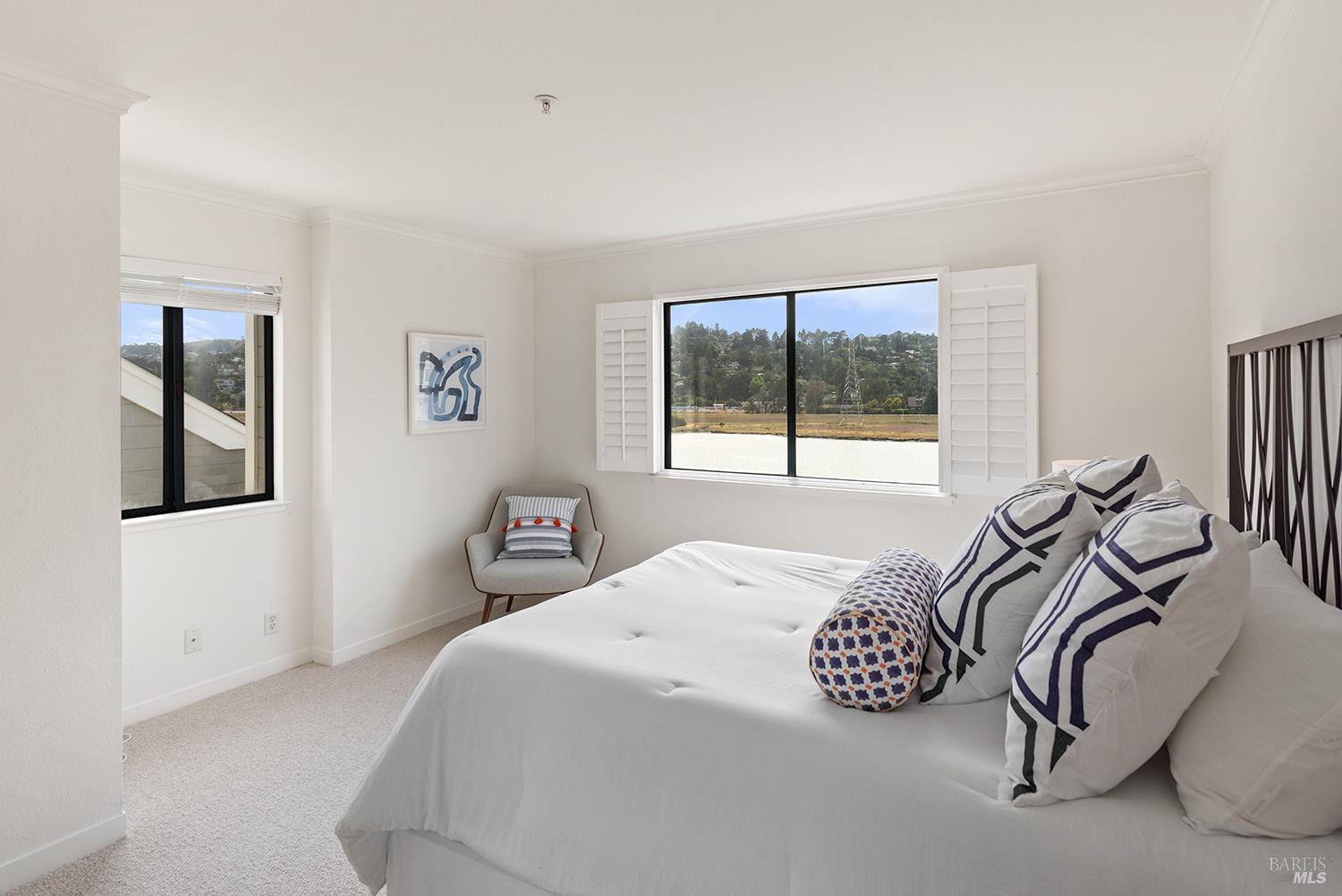Detail Gallery Image 38 of 49 For 6029 Shelter Bay Ave, Mill Valley,  CA 94941 - 2 Beds | 2/1 Baths