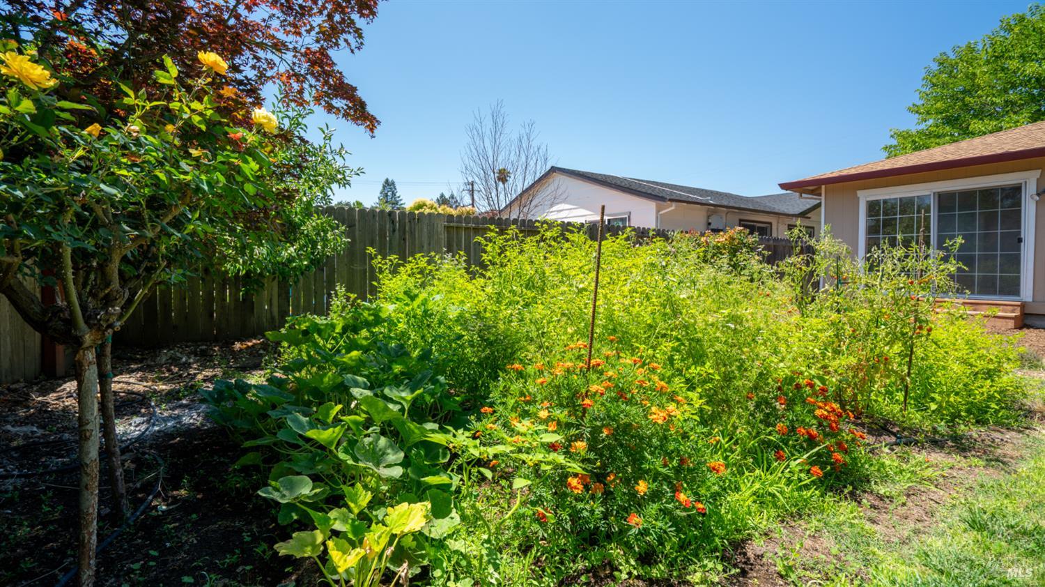Detail Gallery Image 20 of 24 For 2530 Tachevah Dr, Santa Rosa,  CA 95405 - 3 Beds | 2 Baths