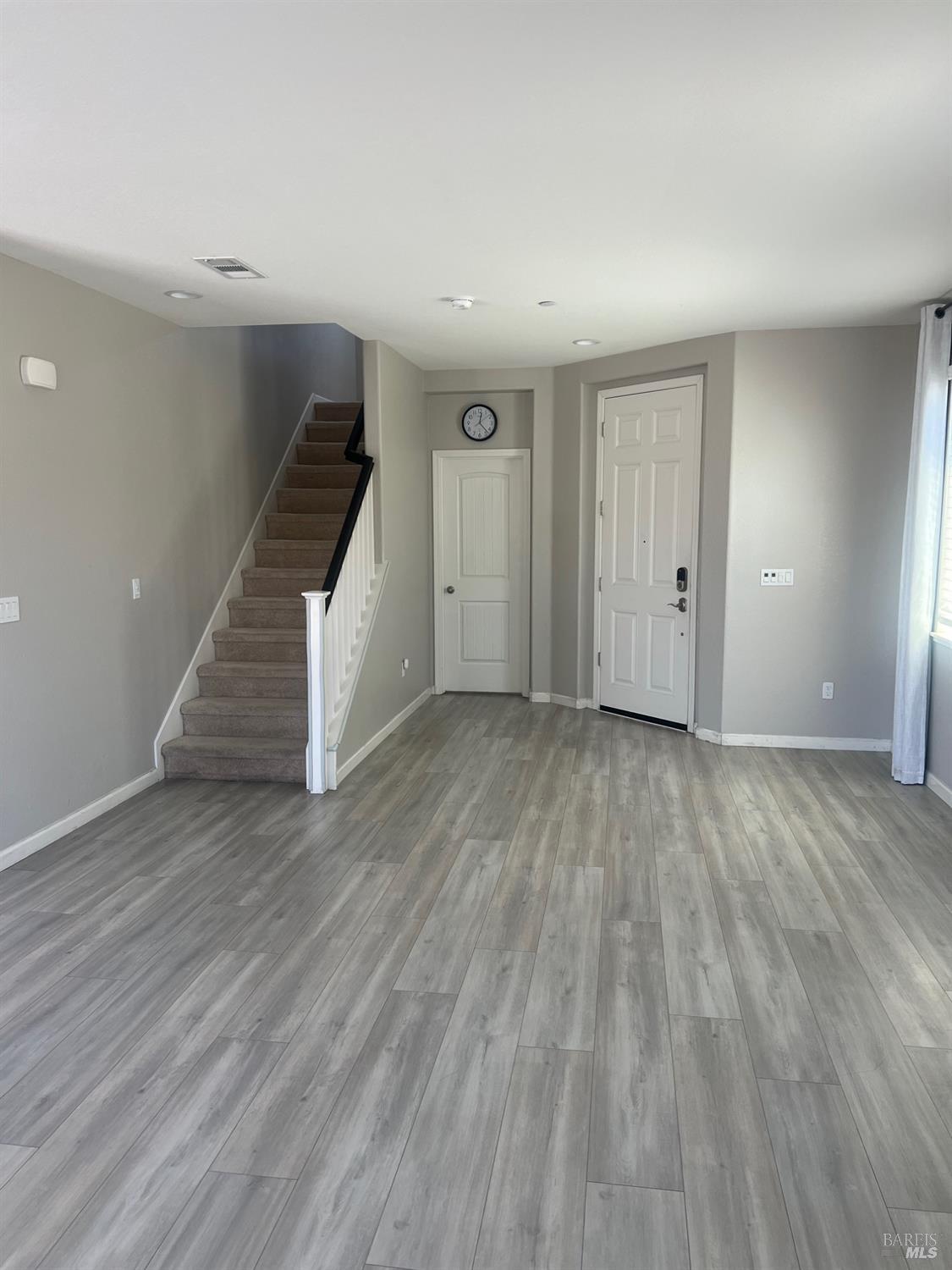 Detail Gallery Image 7 of 41 For 5025 Soprano Cir, Fairfield,  CA 94534 - 4 Beds | 2/1 Baths