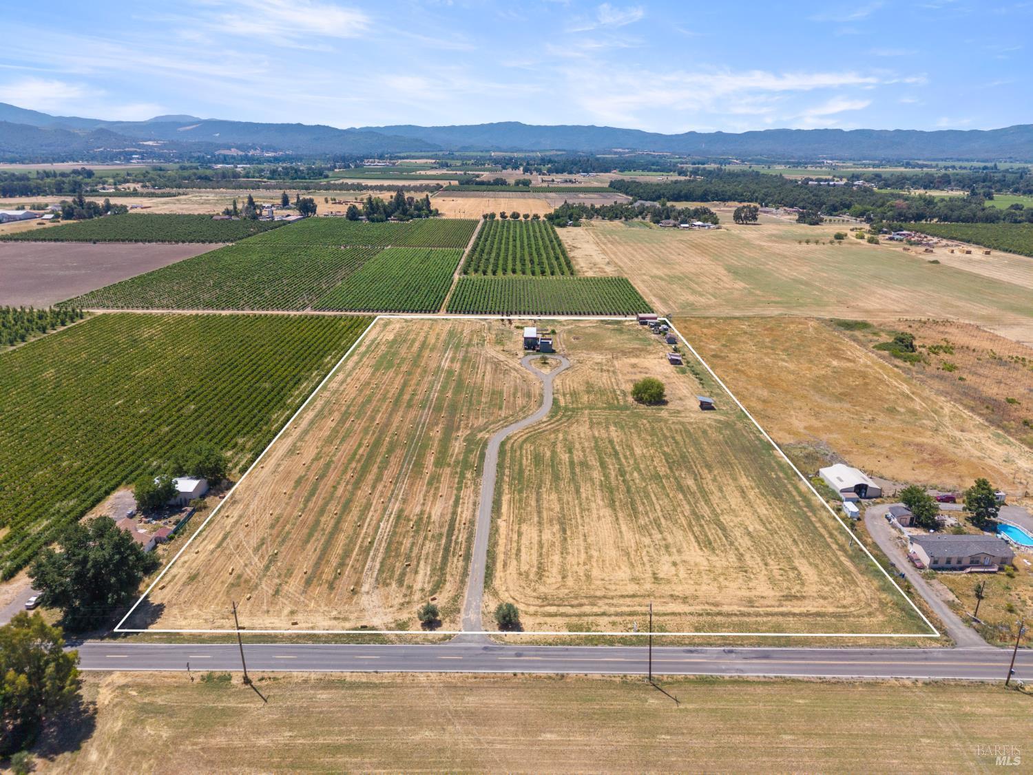 Detail Gallery Image 67 of 75 For 3155 Soda Bay Rd, Lakeport,  CA 95453 - 3 Beds | 2 Baths