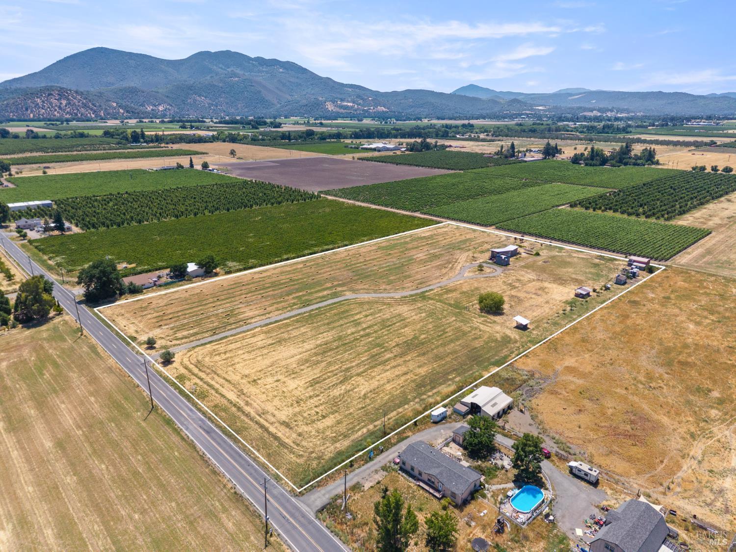 Detail Gallery Image 69 of 75 For 3155 Soda Bay Rd, Lakeport,  CA 95453 - 3 Beds | 2 Baths