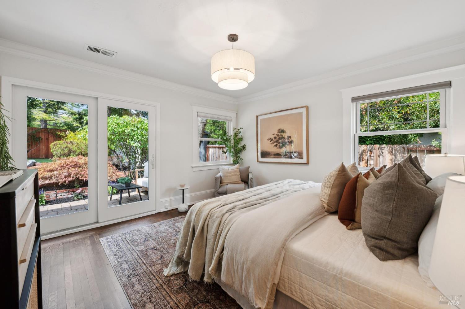 Detail Gallery Image 26 of 46 For 20 Scenic Rd, Fairfax,  CA 94930 - 2 Beds | 1 Baths