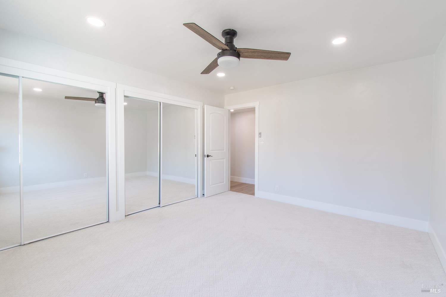 Detail Gallery Image 16 of 64 For 406 El Camino Real Unkn, Vallejo,  CA 94590 - 3 Beds | 2 Baths