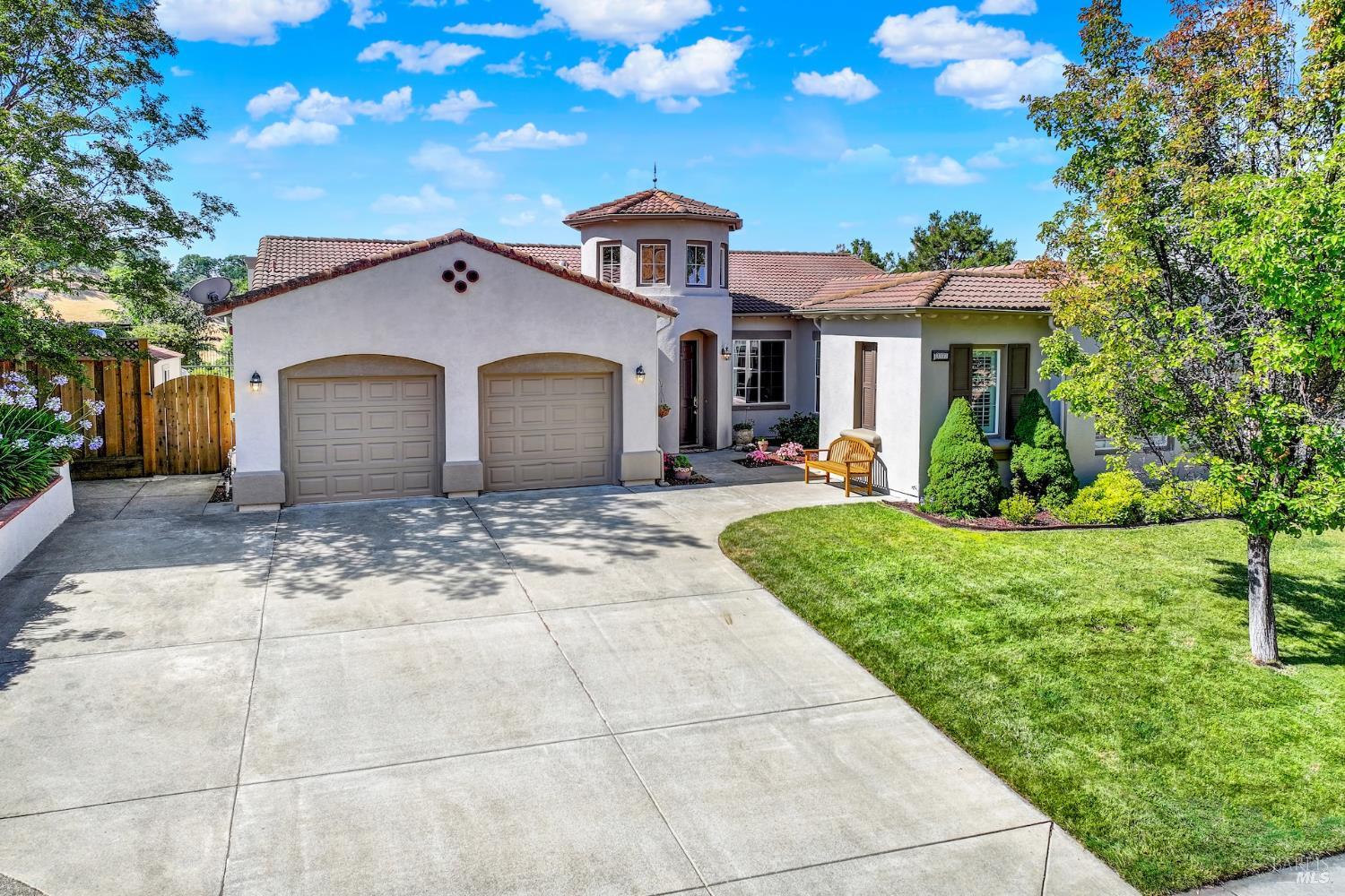 Detail Gallery Image 2 of 93 For 3337 Spyglass Ct, Fairfield,  CA 94534 - 4 Beds | 2/1 Baths