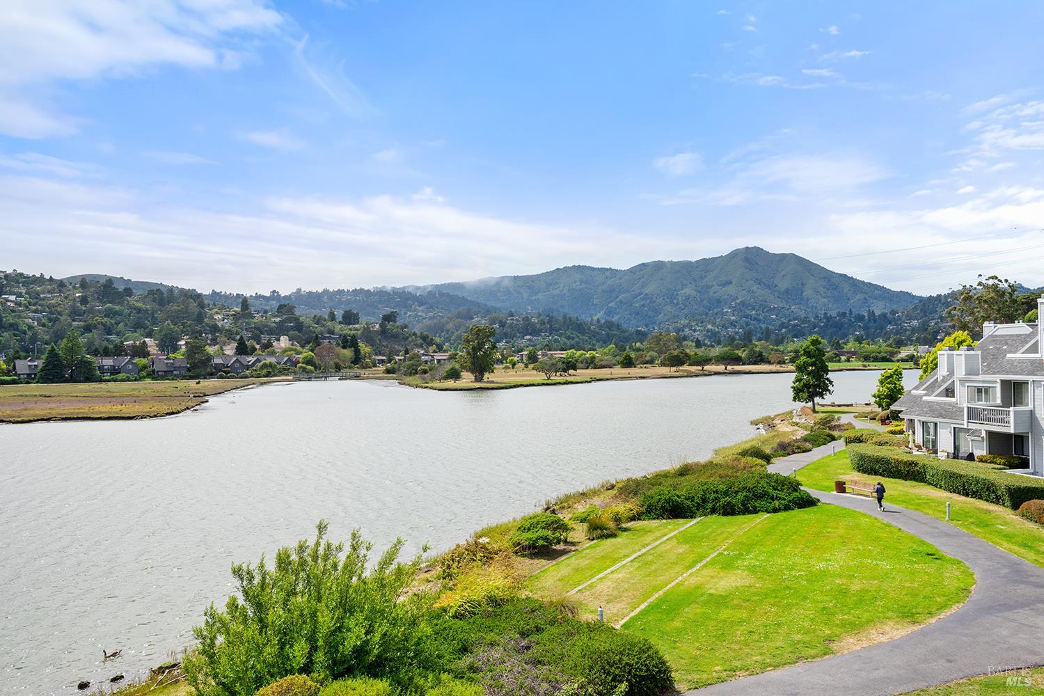 Detail Gallery Image 29 of 49 For 6029 Shelter Bay Ave, Mill Valley,  CA 94941 - 2 Beds | 2/1 Baths