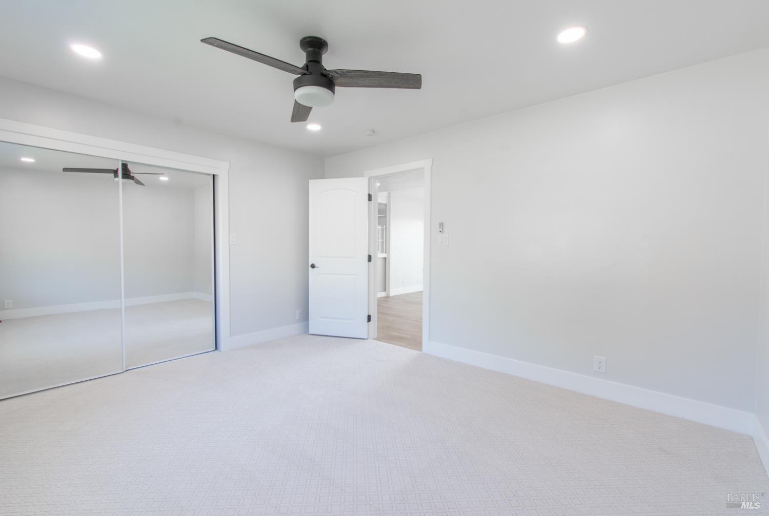 Detail Gallery Image 46 of 64 For 406 El Camino Real Unkn, Vallejo,  CA 94590 - 3 Beds | 2 Baths