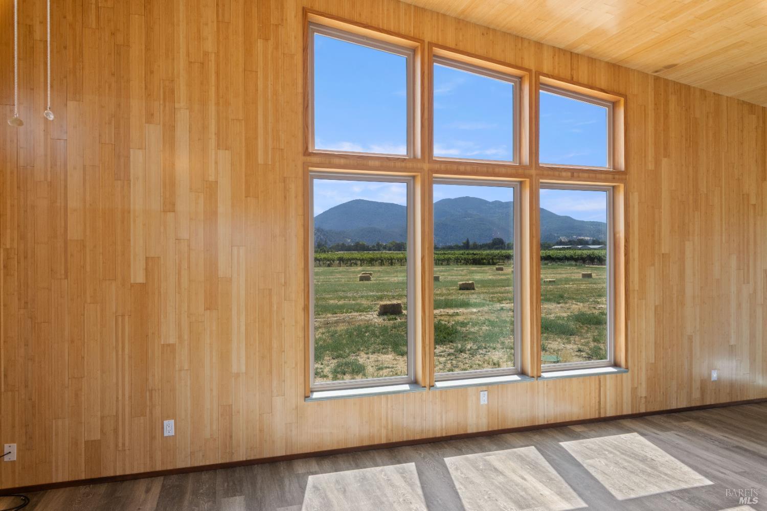 Detail Gallery Image 17 of 75 For 3155 Soda Bay Rd, Lakeport,  CA 95453 - 3 Beds | 2 Baths