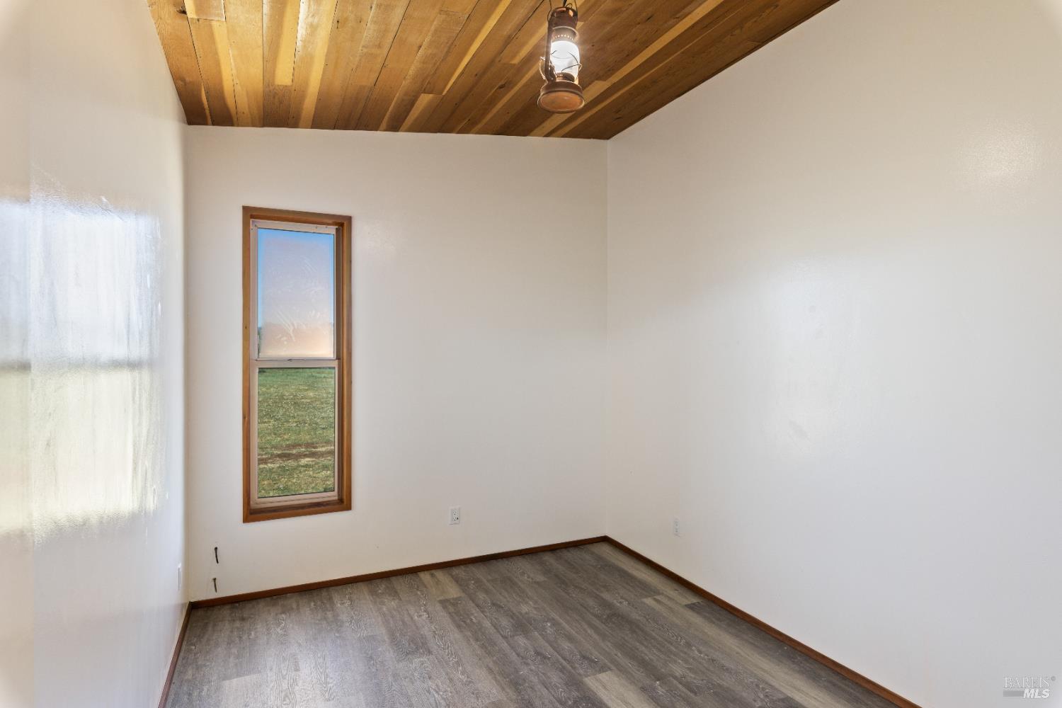 Detail Gallery Image 20 of 75 For 3155 Soda Bay Rd, Lakeport,  CA 95453 - 3 Beds | 2 Baths