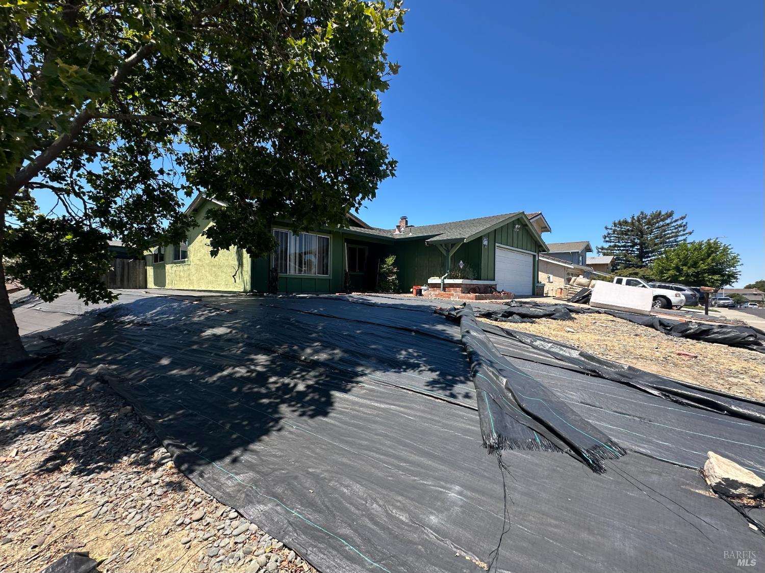 Detail Gallery Image 2 of 2 For 938 Sandy Cove Dr, Rodeo,  CA 94572 - 4 Beds | 2 Baths