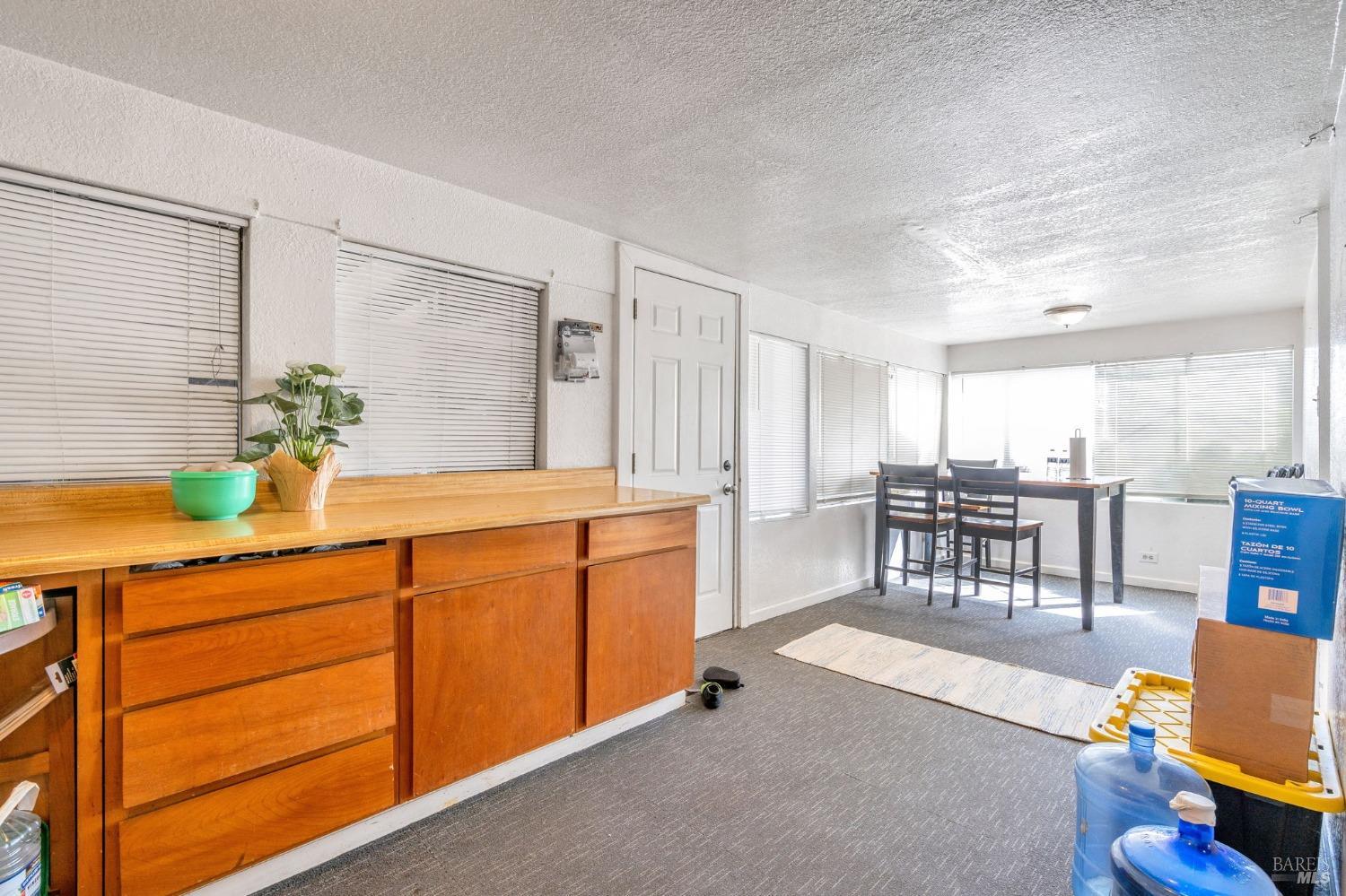 Detail Gallery Image 17 of 36 For 4475 Dowdell Ave, Santa Rosa,  CA 95407 - 4 Beds | 3 Baths