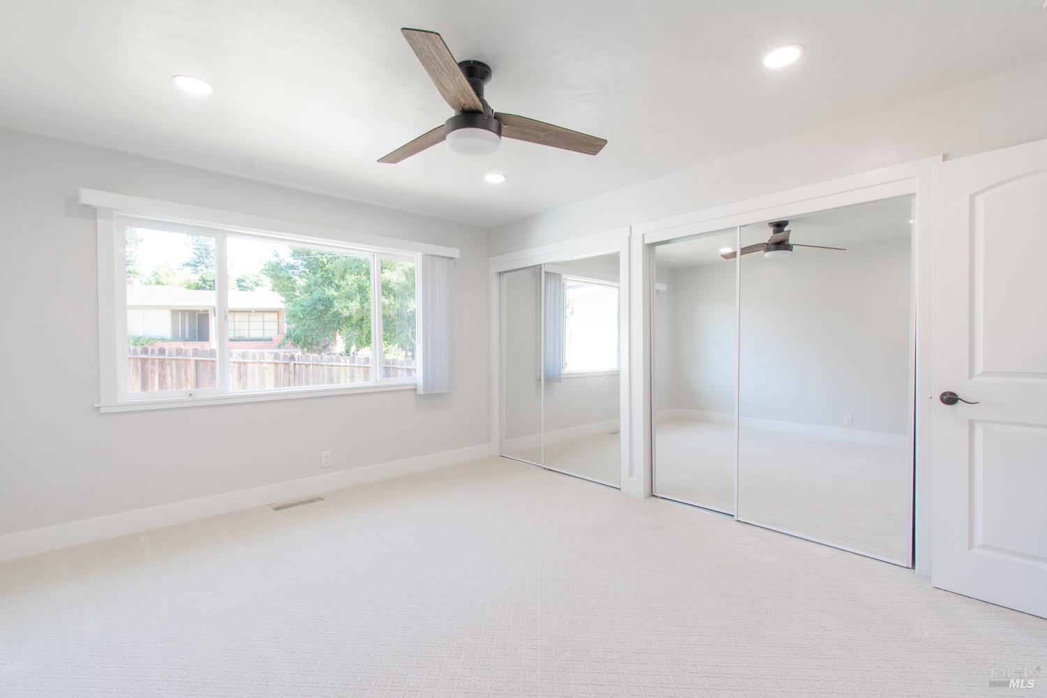 Detail Gallery Image 15 of 64 For 406 El Camino Real Unkn, Vallejo,  CA 94590 - 3 Beds | 2 Baths