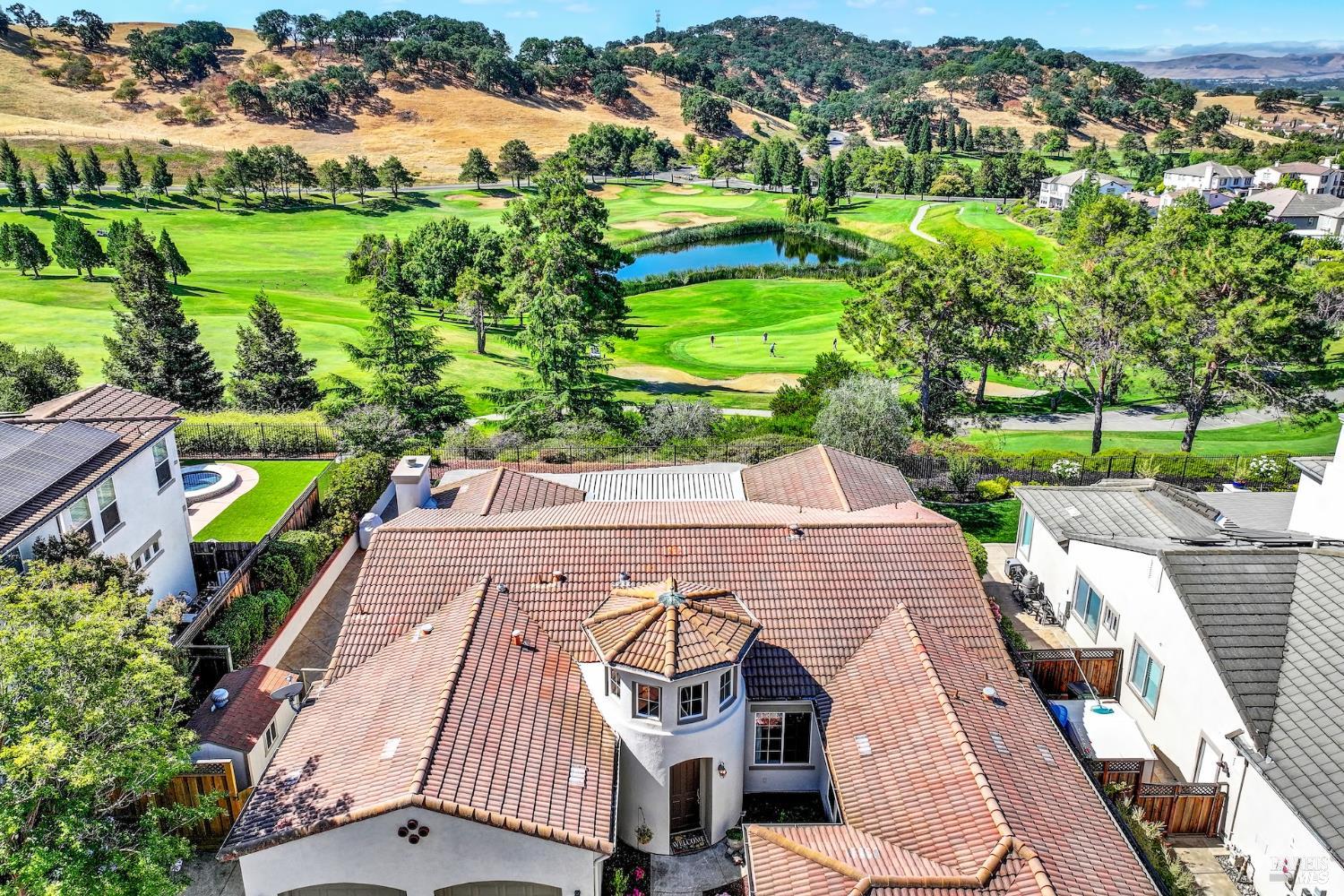 Detail Gallery Image 8 of 93 For 3337 Spyglass Ct, Fairfield,  CA 94534 - 4 Beds | 2/1 Baths