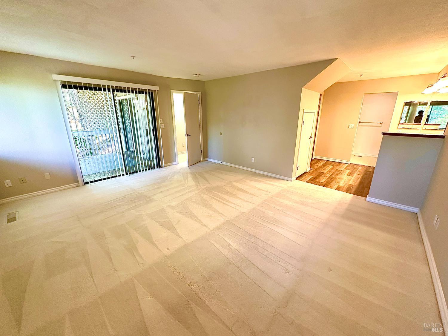 Detail Gallery Image 17 of 23 For 16 Knoll Dr, Fairfield,  CA 94534 - 2 Beds | 2/1 Baths