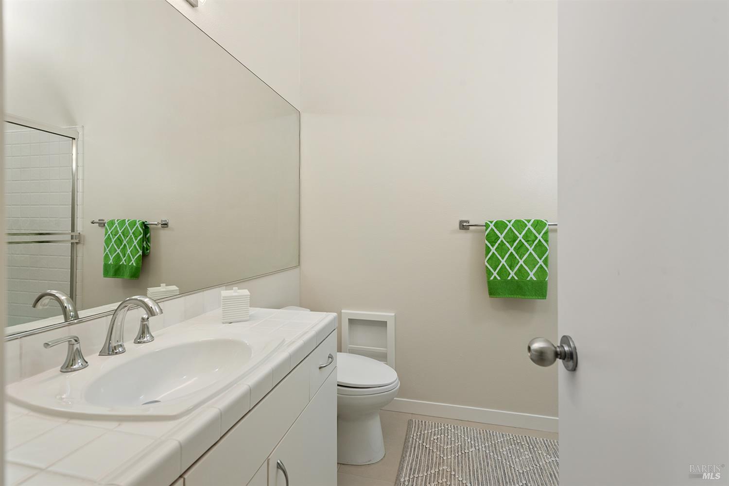 Detail Gallery Image 43 of 49 For 6029 Shelter Bay Ave, Mill Valley,  CA 94941 - 2 Beds | 2/1 Baths