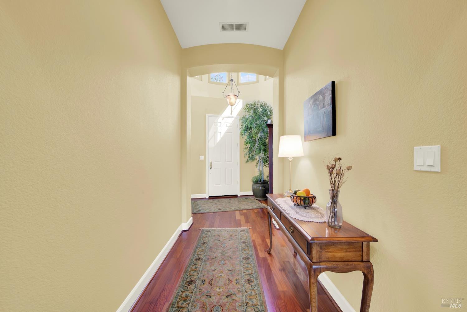 Detail Gallery Image 20 of 93 For 3337 Spyglass Ct, Fairfield,  CA 94534 - 4 Beds | 2/1 Baths
