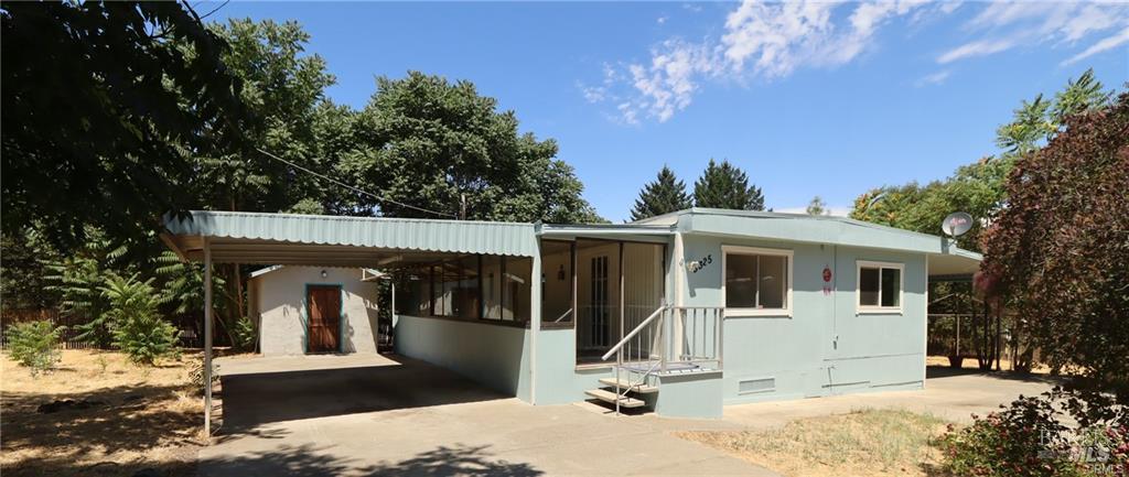 Detail Gallery Image 1 of 28 For 3325 12th St, Clearlake,  CA 95422 - 3 Beds | 2 Baths