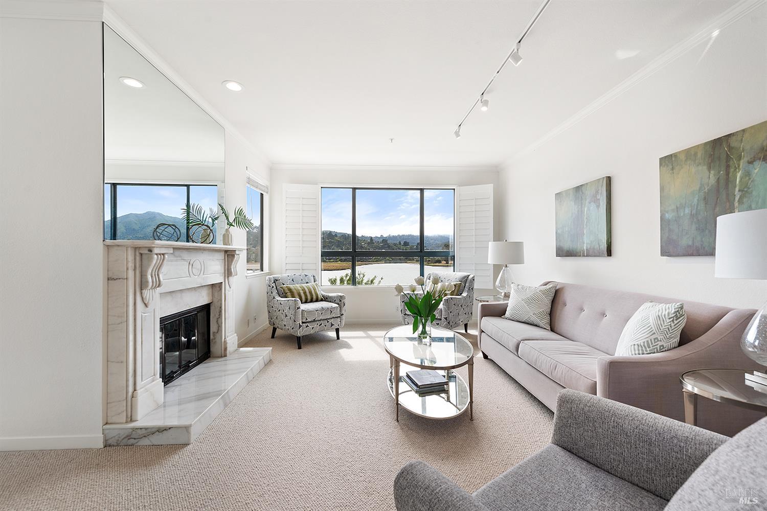 Detail Gallery Image 2 of 49 For 6029 Shelter Bay Ave, Mill Valley,  CA 94941 - 2 Beds | 2/1 Baths