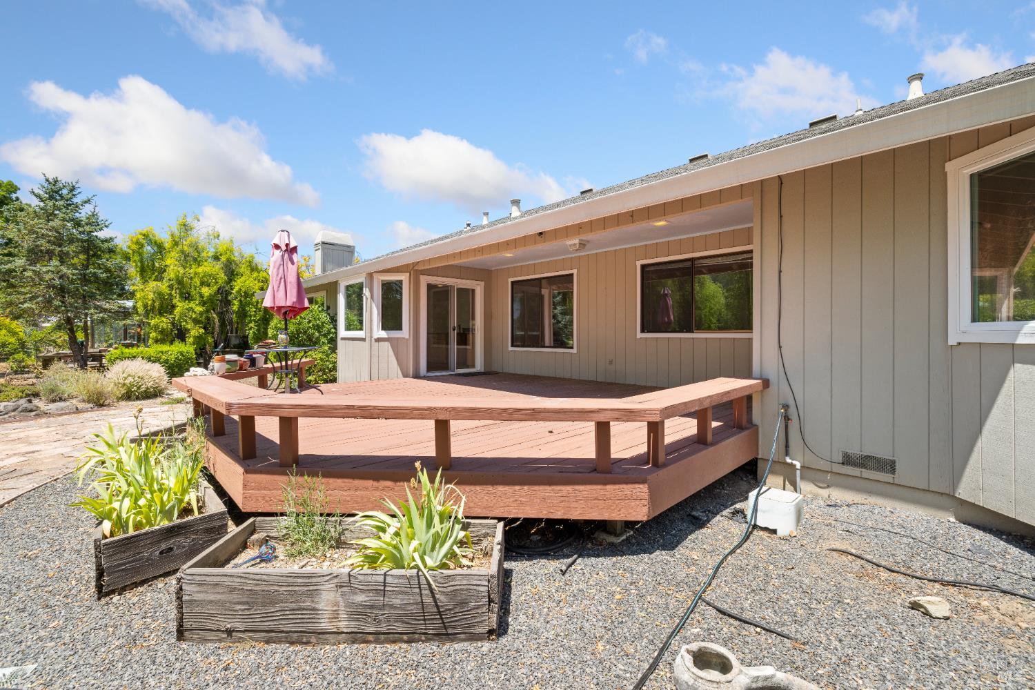 Detail Gallery Image 36 of 48 For 8819 Hood Mountain Way, Santa Rosa,  CA 95409 - 3 Beds | 2 Baths