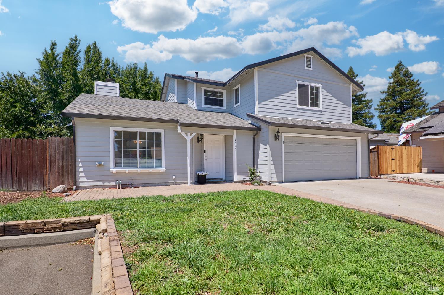 Detail Gallery Image 25 of 29 For 1325 Angela Ct, Dixon,  CA 95620 - 3 Beds | 2/1 Baths