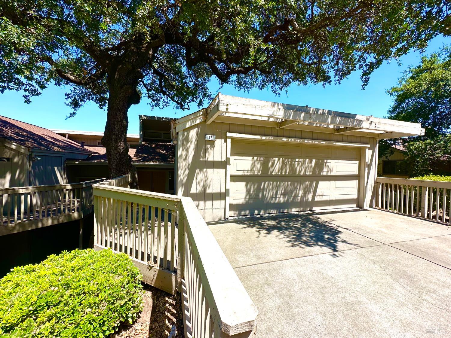 Detail Gallery Image 1 of 23 For 16 Knoll Dr, Fairfield,  CA 94534 - 2 Beds | 2/1 Baths