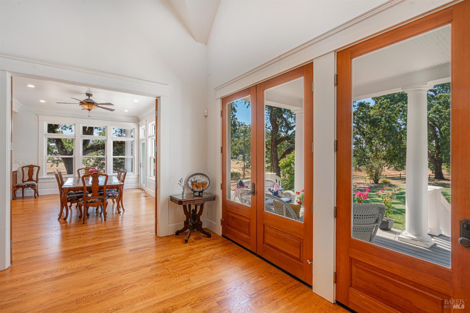 Detail Gallery Image 18 of 99 For 241 Royal Ct, Santa Rosa,  CA 95401 - 4 Beds | 4 Baths