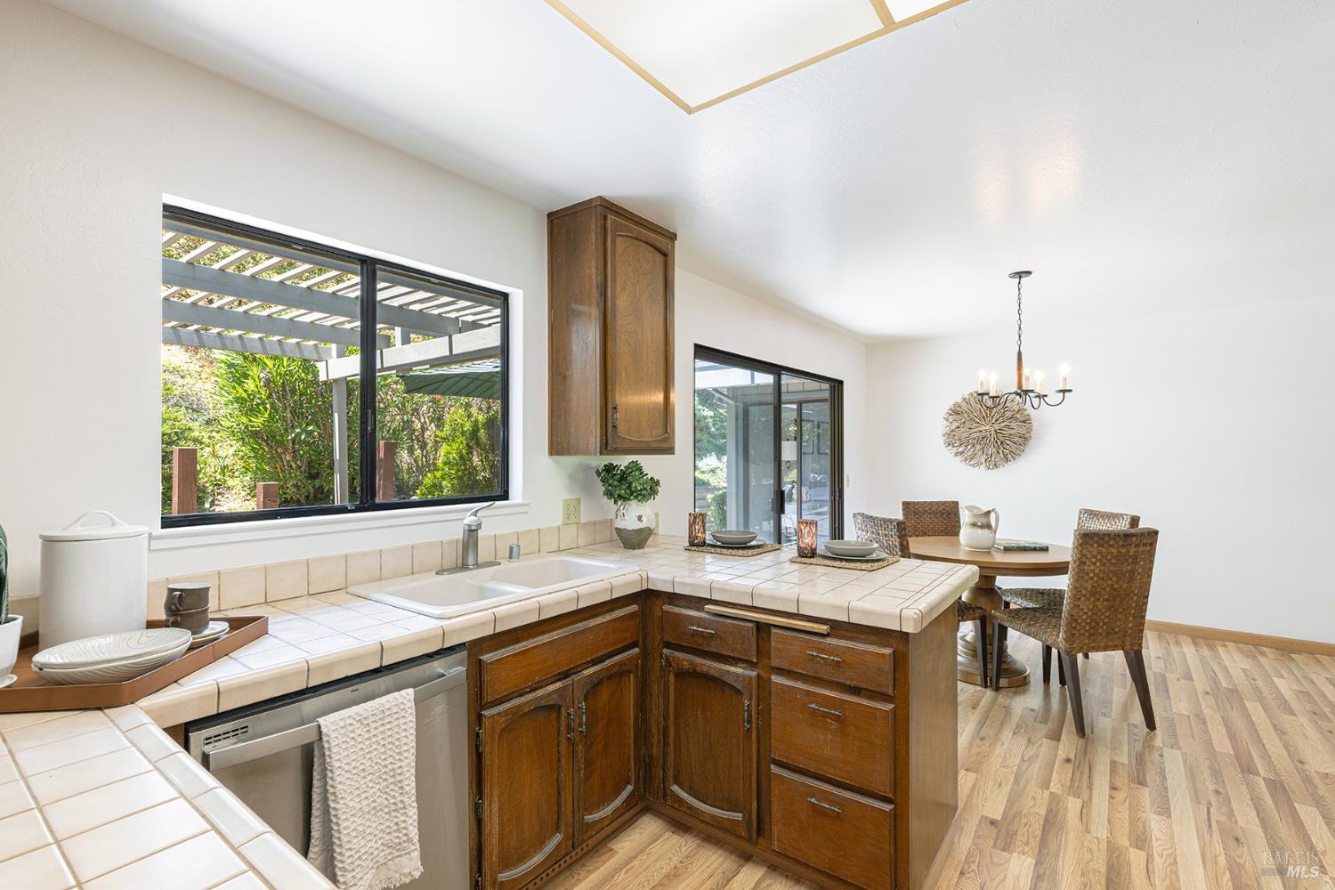 Detail Gallery Image 27 of 57 For 2740 Jacqueline Ct, Napa,  CA 94558 - 3 Beds | 2/1 Baths