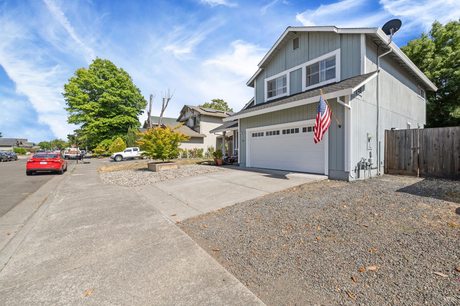 Detail Gallery Image 43 of 48 For 2344 Donahue Ave, Santa Rosa,  CA 95401 - 3 Beds | 2/1 Baths