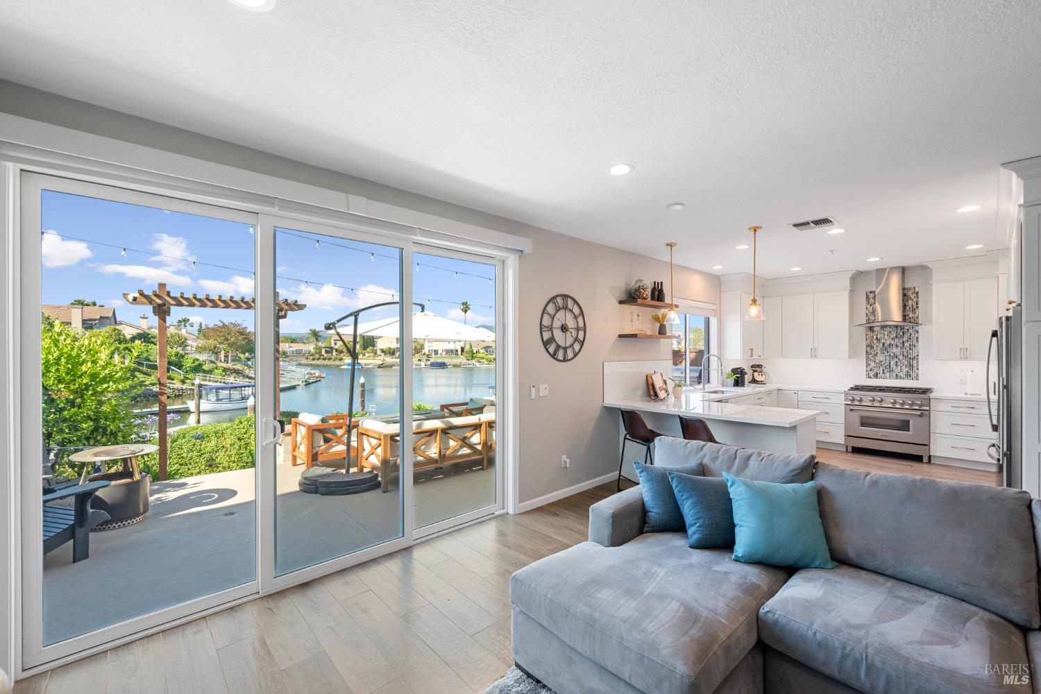 Detail Gallery Image 29 of 95 For 90 S Newport Dr, Napa,  CA 94559 - 4 Beds | 2/1 Baths