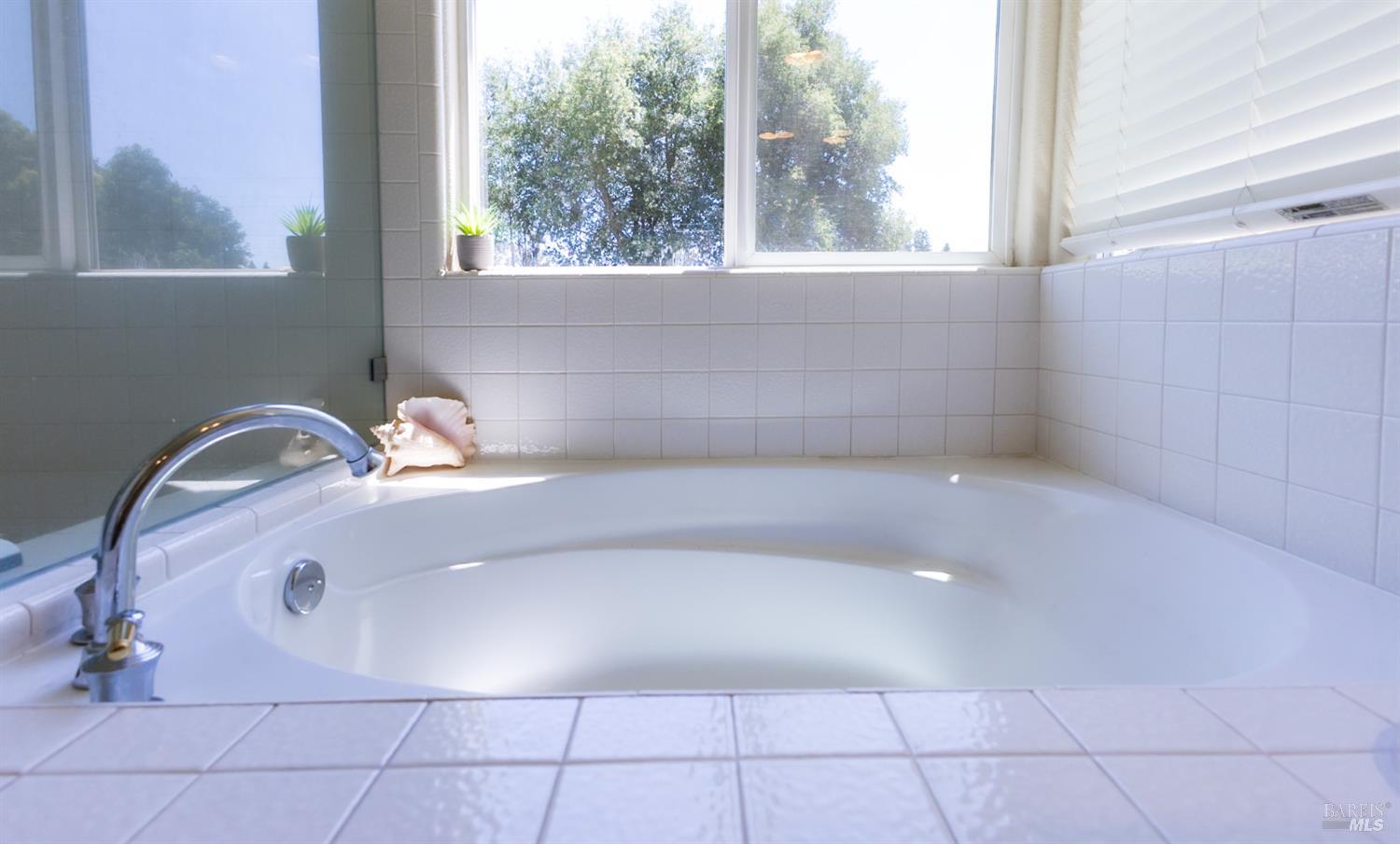 Detail Gallery Image 26 of 38 For 281 Cambria Way, Santa Rosa,  CA 95403 - 3 Beds | 2 Baths