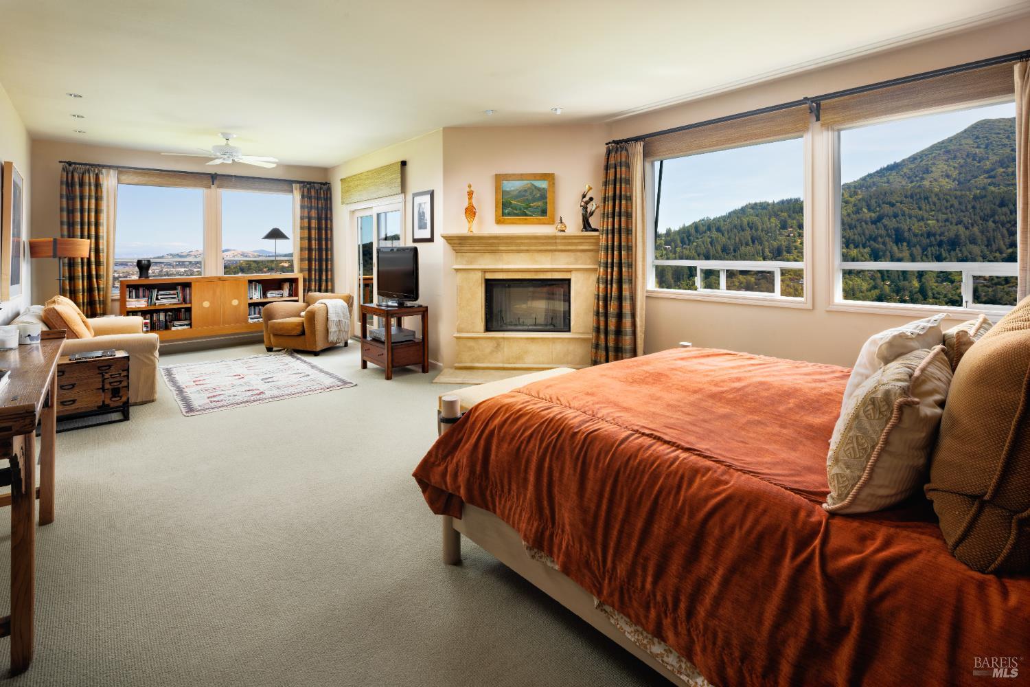 Detail Gallery Image 11 of 19 For 38 Spring Rd, Kentfield,  CA 94904 - 4 Beds | 4 Baths
