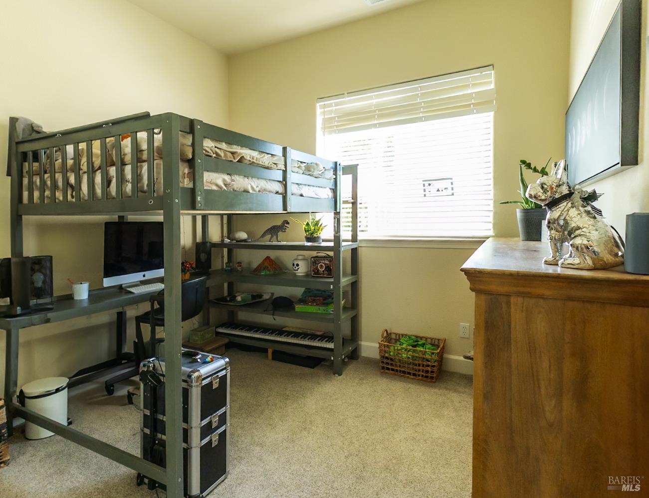 Detail Gallery Image 19 of 38 For 281 Cambria Way, Santa Rosa,  CA 95403 - 3 Beds | 2 Baths