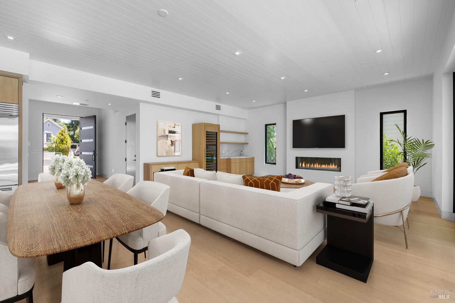 Detail Gallery Image 12 of 36 For 1547 Allyn Ave, Saint Helena,  CA 94574 - 5 Beds | 5 Baths