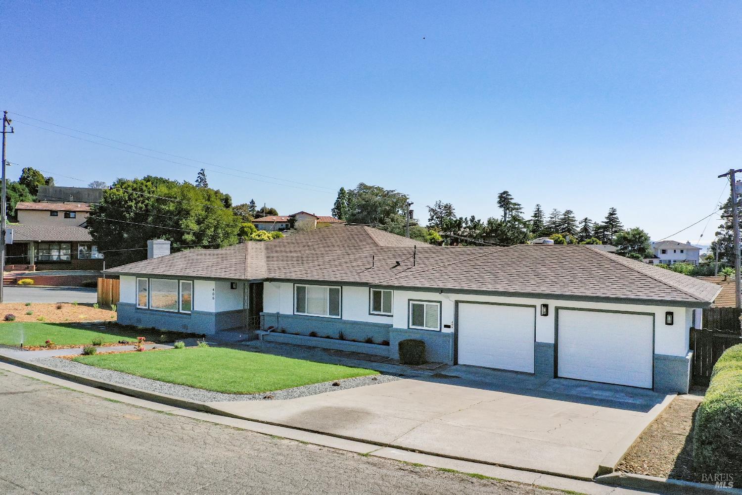 Detail Gallery Image 2 of 64 For 406 El Camino Real Unkn, Vallejo,  CA 94590 - 3 Beds | 2 Baths