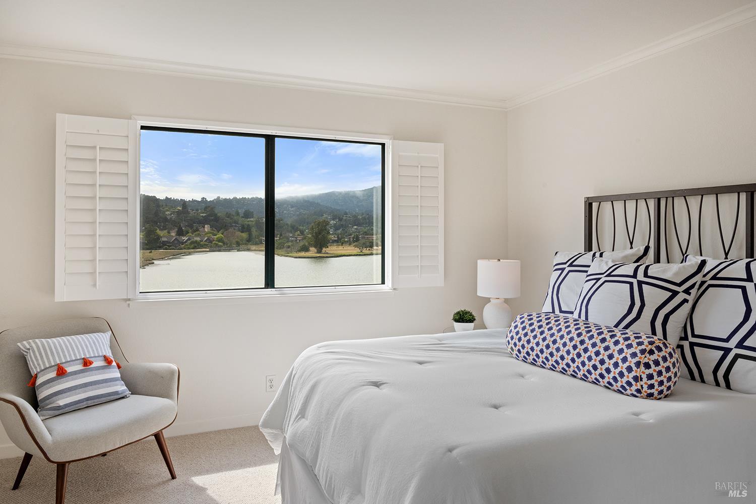 Detail Gallery Image 40 of 49 For 6029 Shelter Bay Ave, Mill Valley,  CA 94941 - 2 Beds | 2/1 Baths