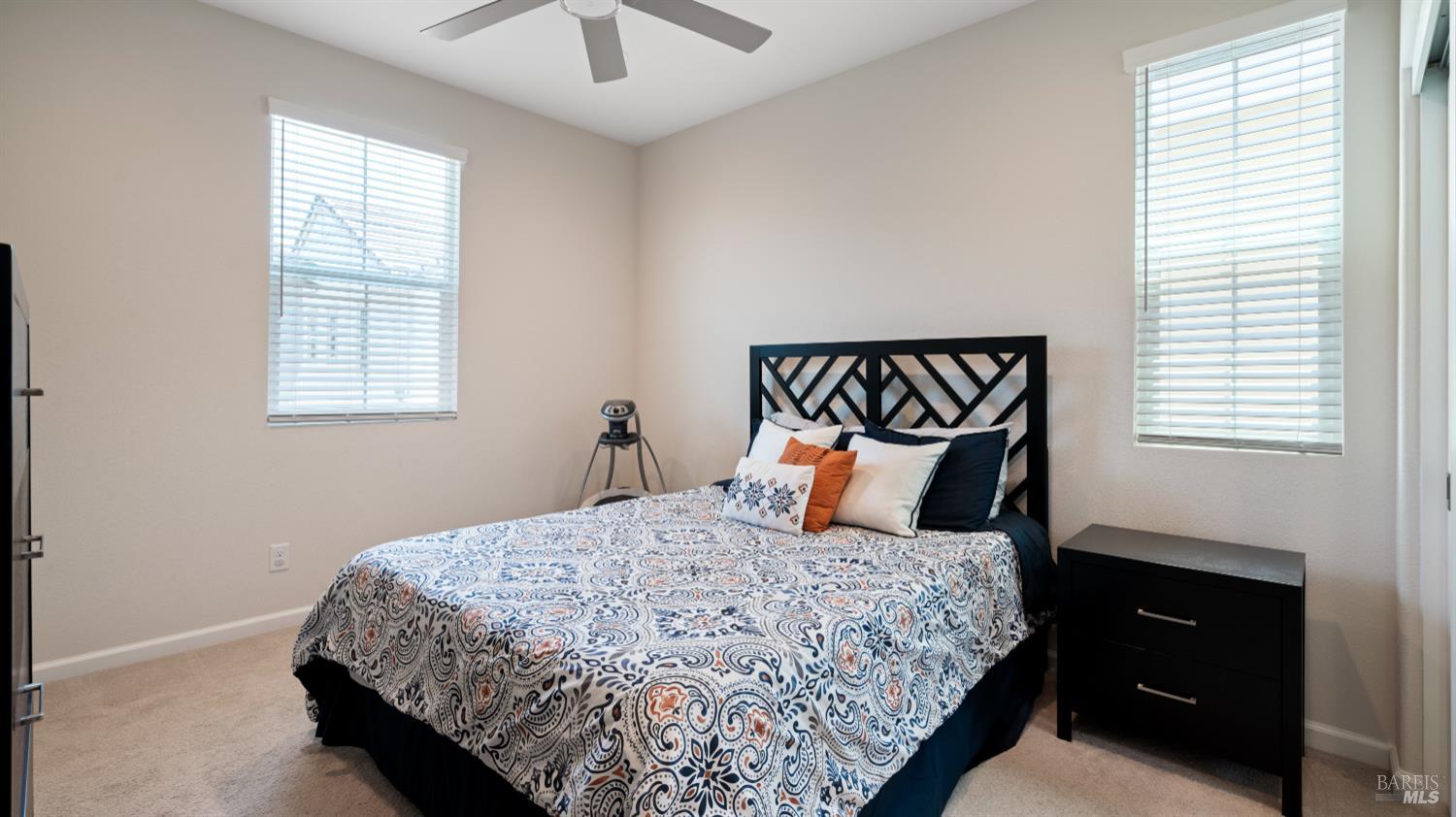 Detail Gallery Image 25 of 30 For 2129 Kingwood Rd, Rohnert Park,  CA 94928 - 3 Beds | 2/1 Baths