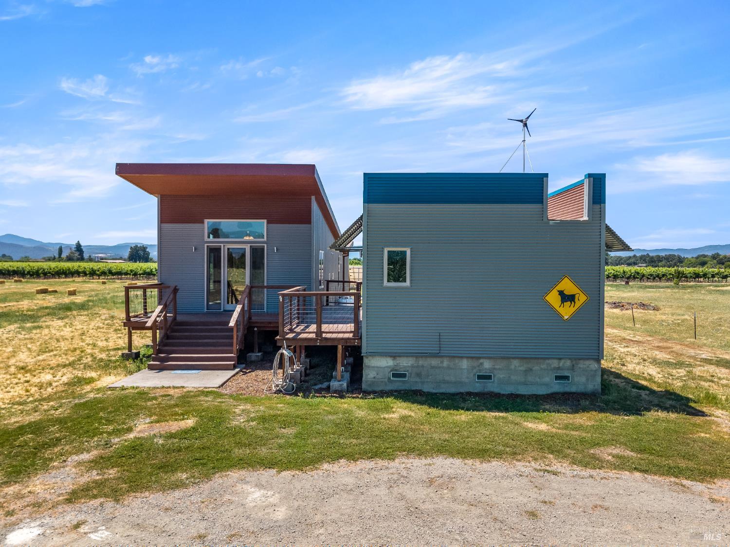 Detail Gallery Image 5 of 75 For 3155 Soda Bay Rd, Lakeport,  CA 95453 - 3 Beds | 2 Baths
