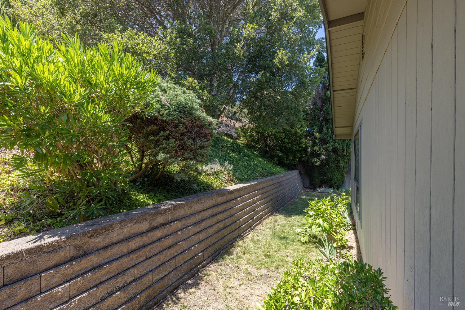 Detail Gallery Image 46 of 57 For 2740 Jacqueline Ct, Napa,  CA 94558 - 3 Beds | 2/1 Baths