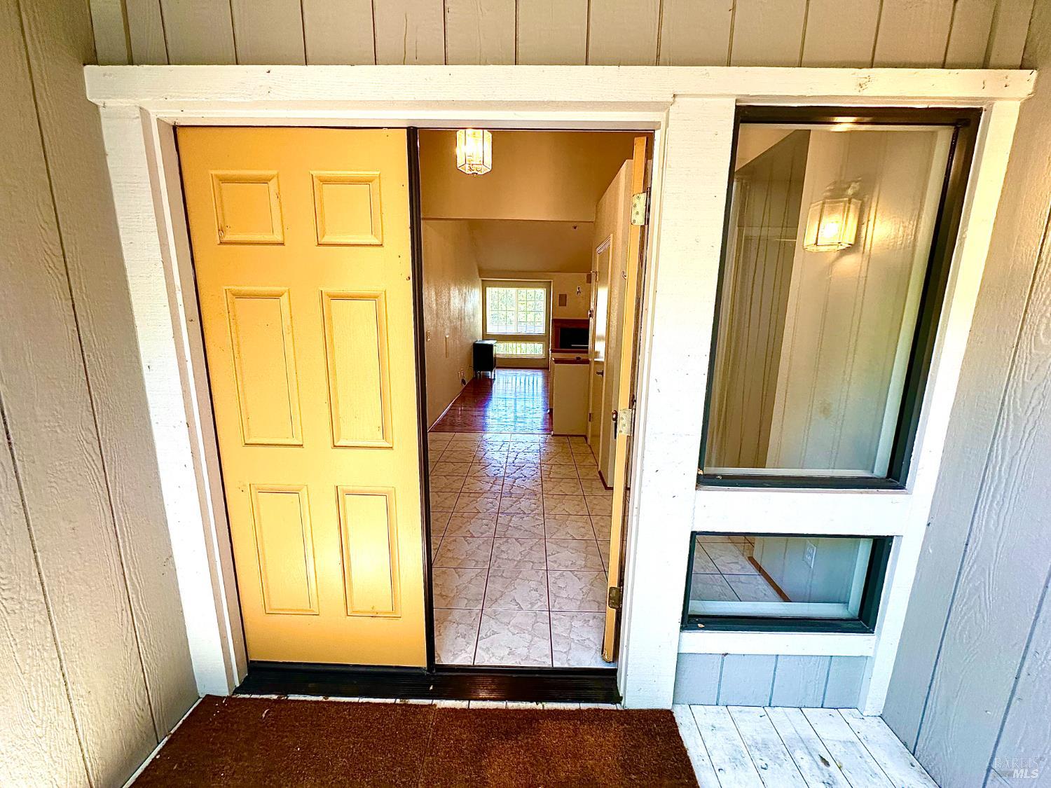 Detail Gallery Image 2 of 23 For 16 Knoll Dr, Fairfield,  CA 94534 - 2 Beds | 2/1 Baths