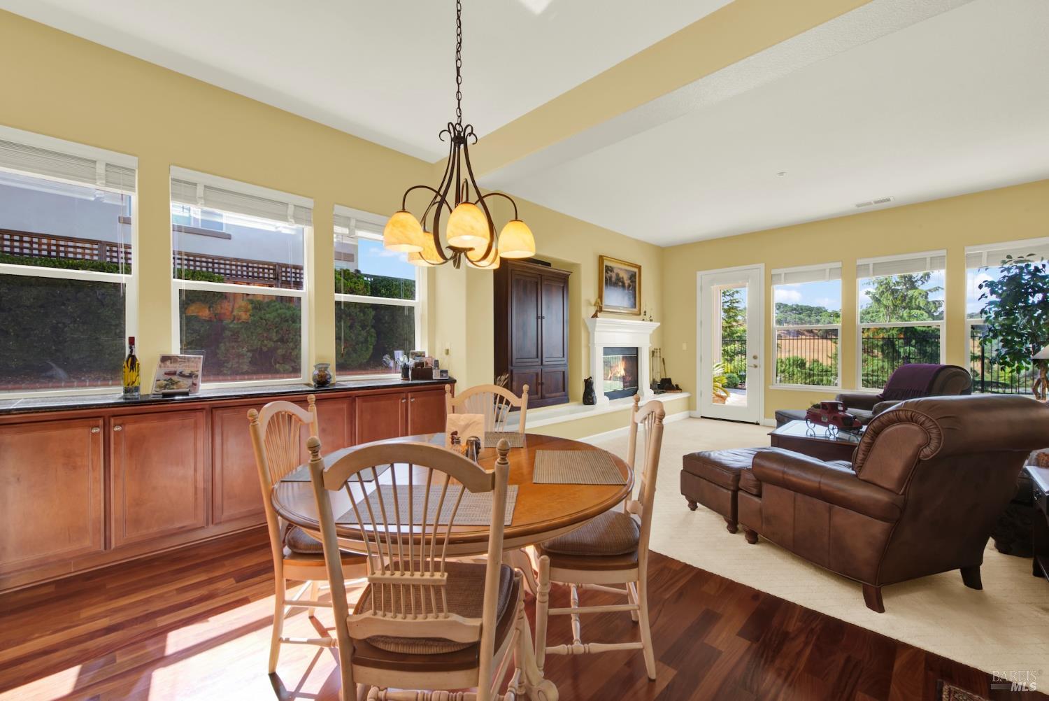 Detail Gallery Image 33 of 93 For 3337 Spyglass Ct, Fairfield,  CA 94534 - 4 Beds | 2/1 Baths