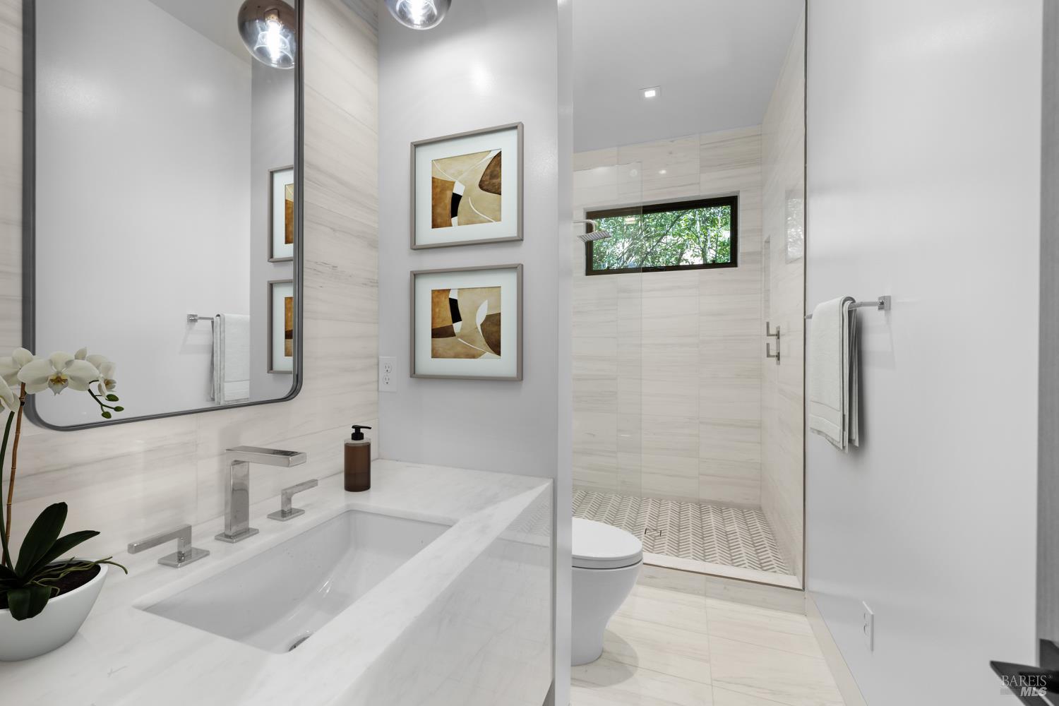 Detail Gallery Image 24 of 36 For 1547 Allyn Ave, Saint Helena,  CA 94574 - 5 Beds | 5 Baths