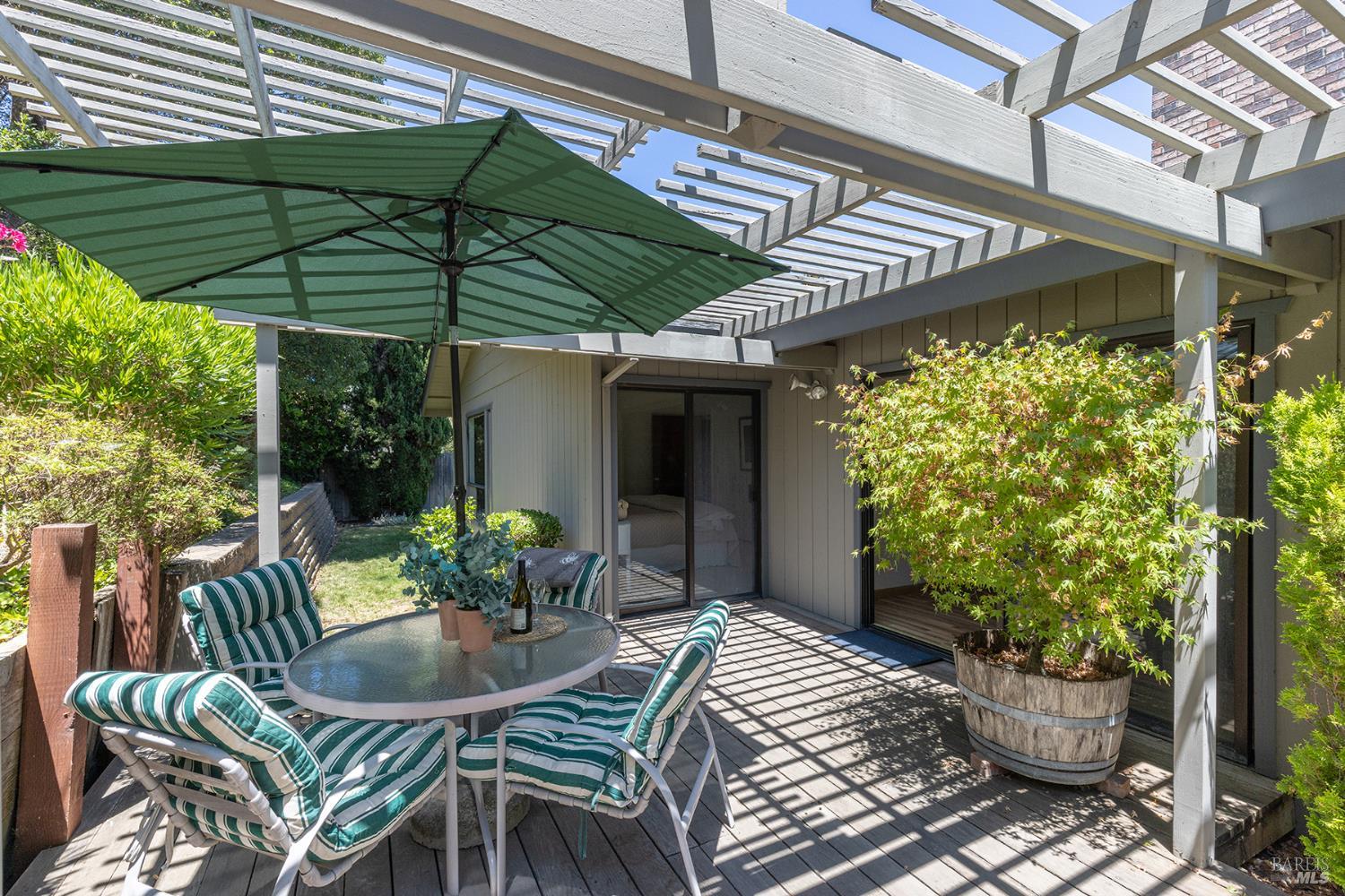 Detail Gallery Image 29 of 57 For 2740 Jacqueline Ct, Napa,  CA 94558 - 3 Beds | 2/1 Baths