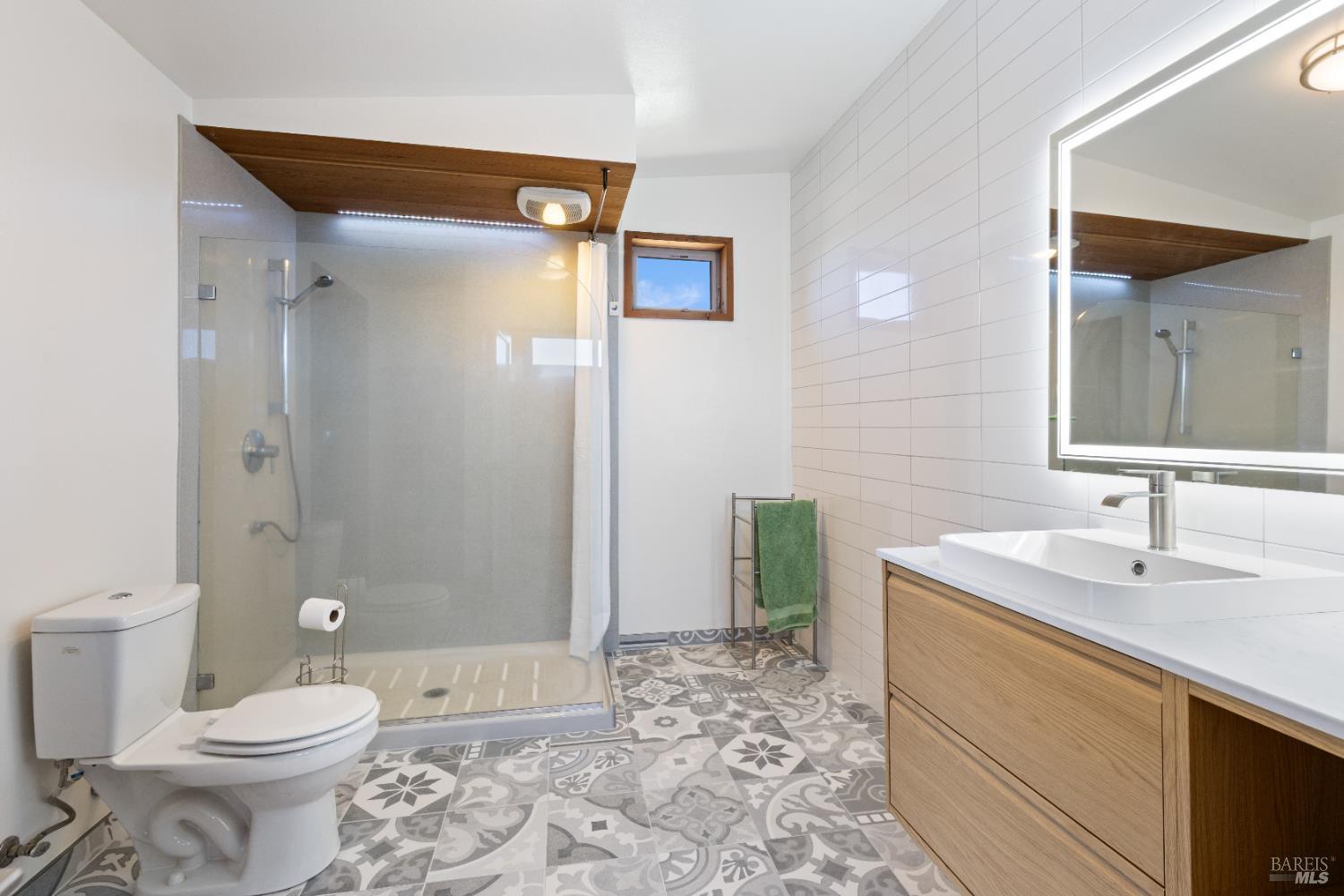 Detail Gallery Image 22 of 75 For 3155 Soda Bay Rd, Lakeport,  CA 95453 - 3 Beds | 2 Baths