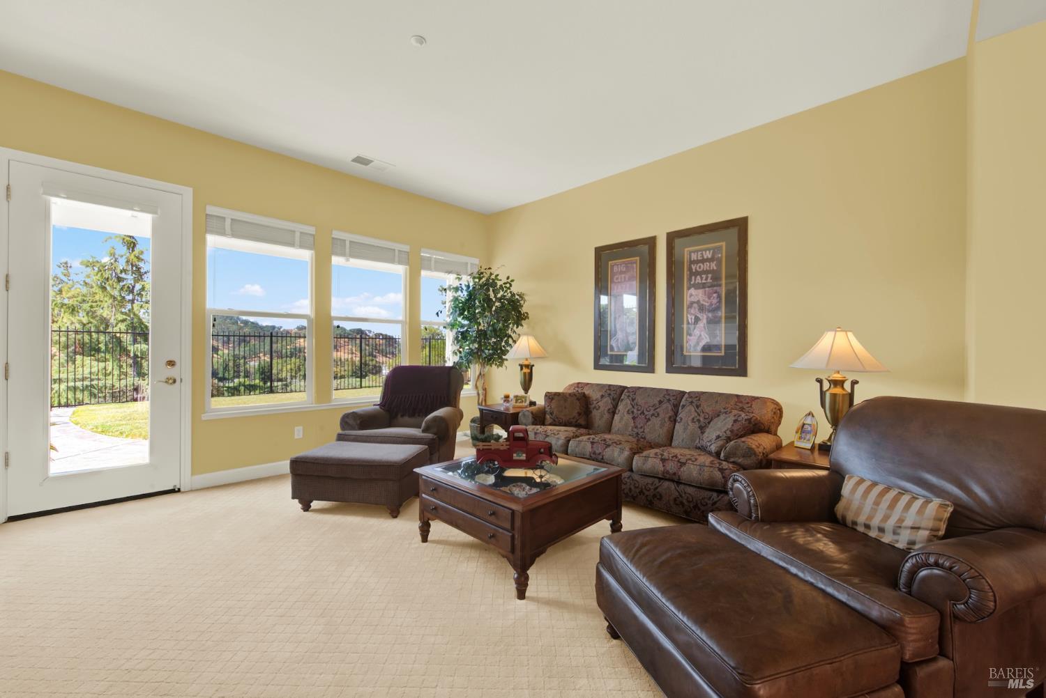 Detail Gallery Image 29 of 93 For 3337 Spyglass Ct, Fairfield,  CA 94534 - 4 Beds | 2/1 Baths