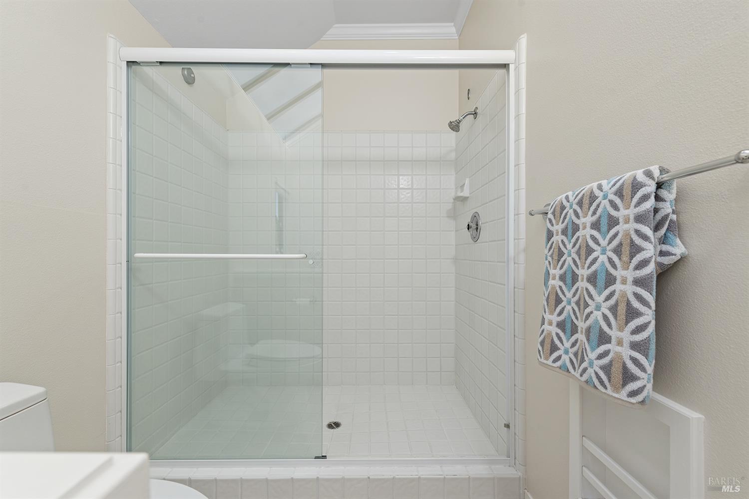 Detail Gallery Image 35 of 49 For 6029 Shelter Bay Ave, Mill Valley,  CA 94941 - 2 Beds | 2/1 Baths