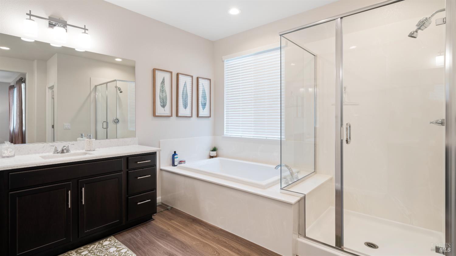 Detail Gallery Image 20 of 30 For 2129 Kingwood Rd, Rohnert Park,  CA 94928 - 3 Beds | 2/1 Baths