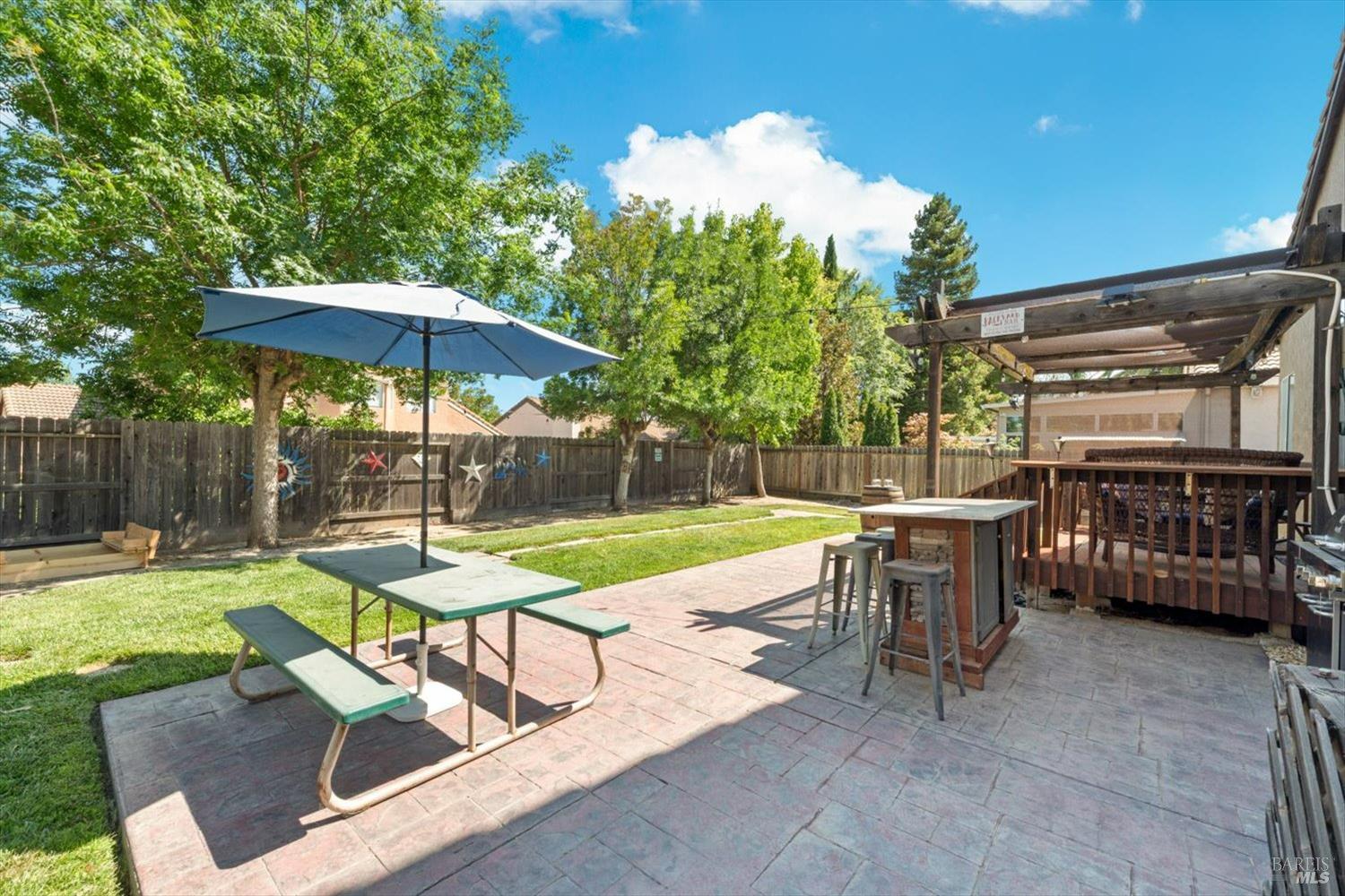 Detail Gallery Image 45 of 63 For 273 Lisburn Way, Vacaville,  CA 95688 - 5 Beds | 3 Baths