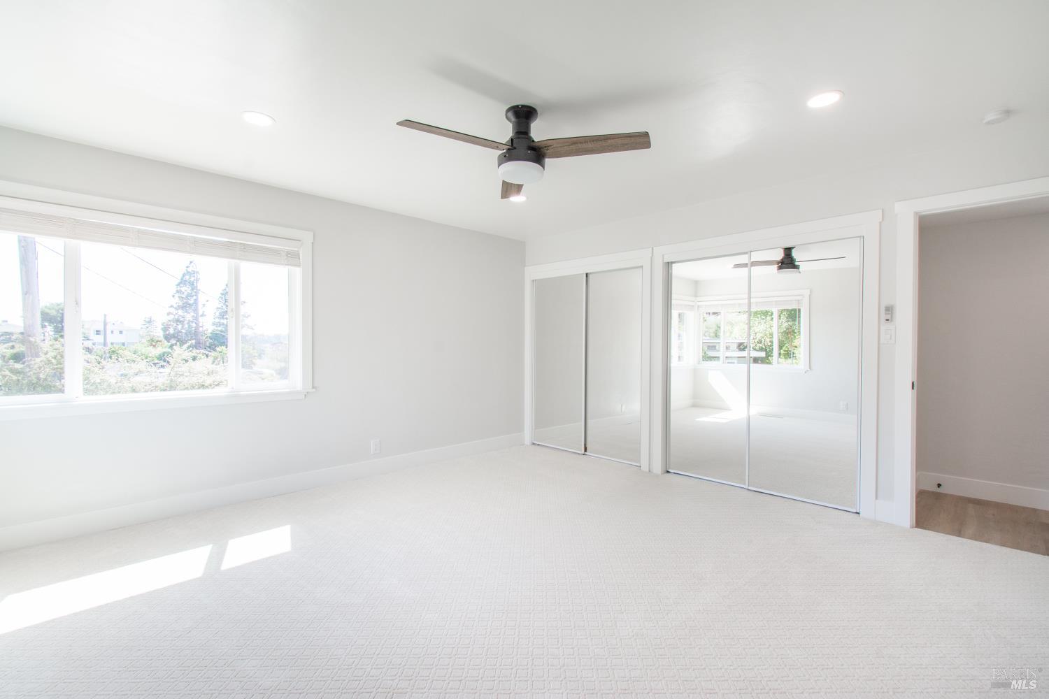 Detail Gallery Image 21 of 64 For 406 El Camino Real Unkn, Vallejo,  CA 94590 - 3 Beds | 2 Baths