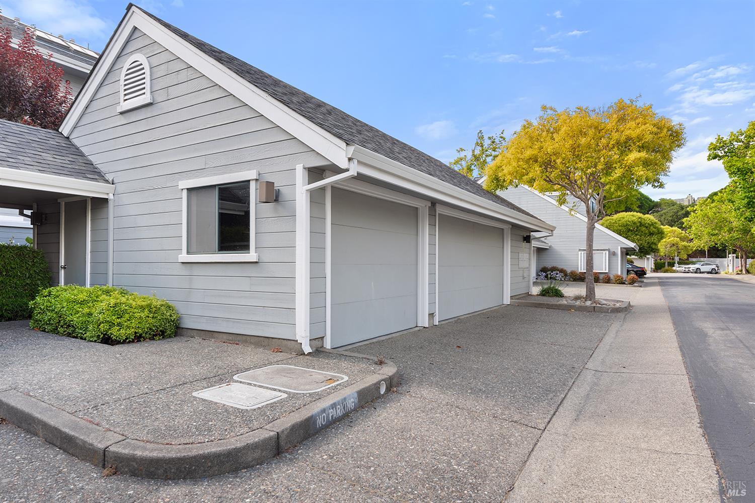 Detail Gallery Image 47 of 49 For 6029 Shelter Bay Ave, Mill Valley,  CA 94941 - 2 Beds | 2/1 Baths