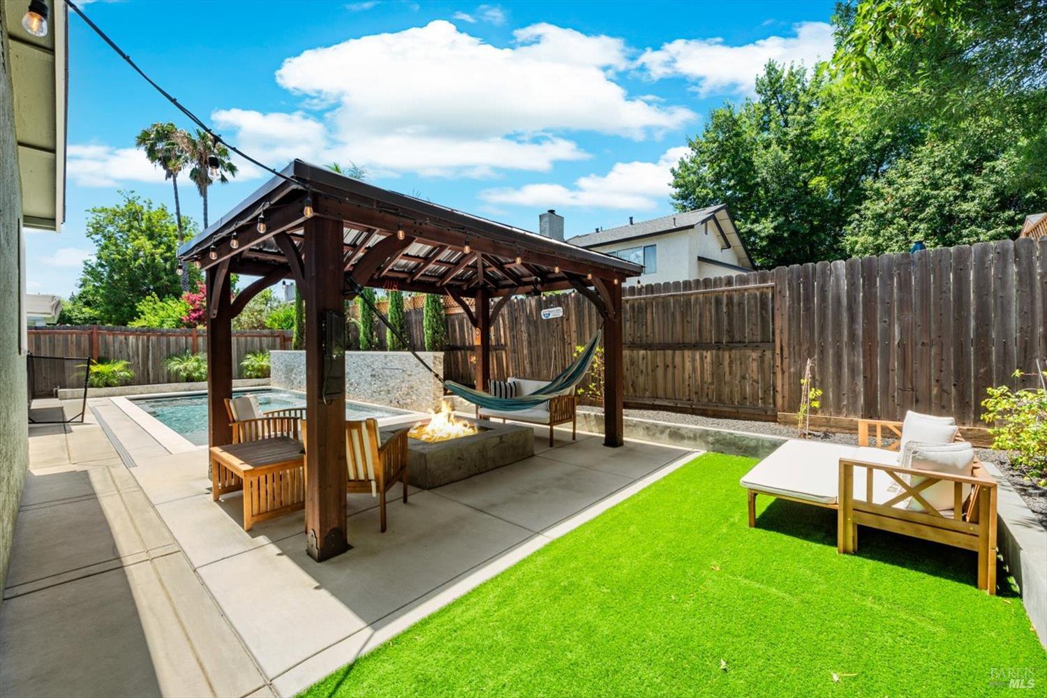 Detail Gallery Image 48 of 57 For 342 Dublin Way, Vacaville,  CA 95688 - 3 Beds | 2 Baths
